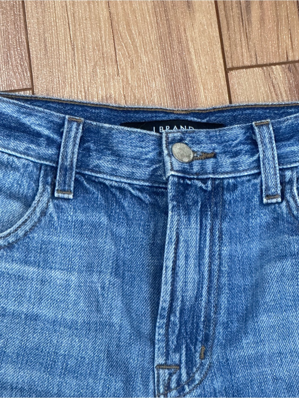 J BRAND Joan High-Rise Blue Denim Women’s Shorts Size 26 - Picture 6 of 16